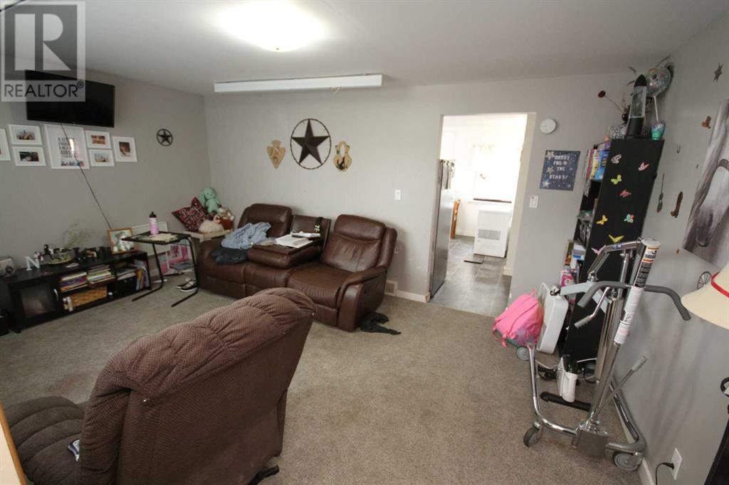 Photo 6 of 5810 52 Street, Taber AB