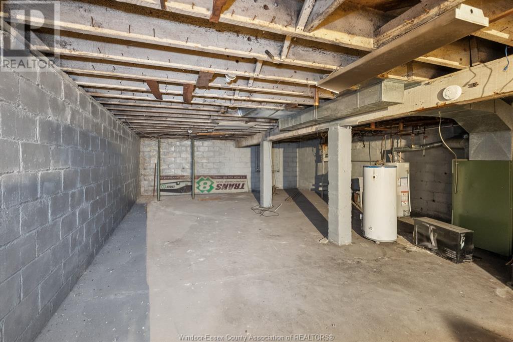 Photo 25 of 1602 1620 University Avenue West, Windsor ON