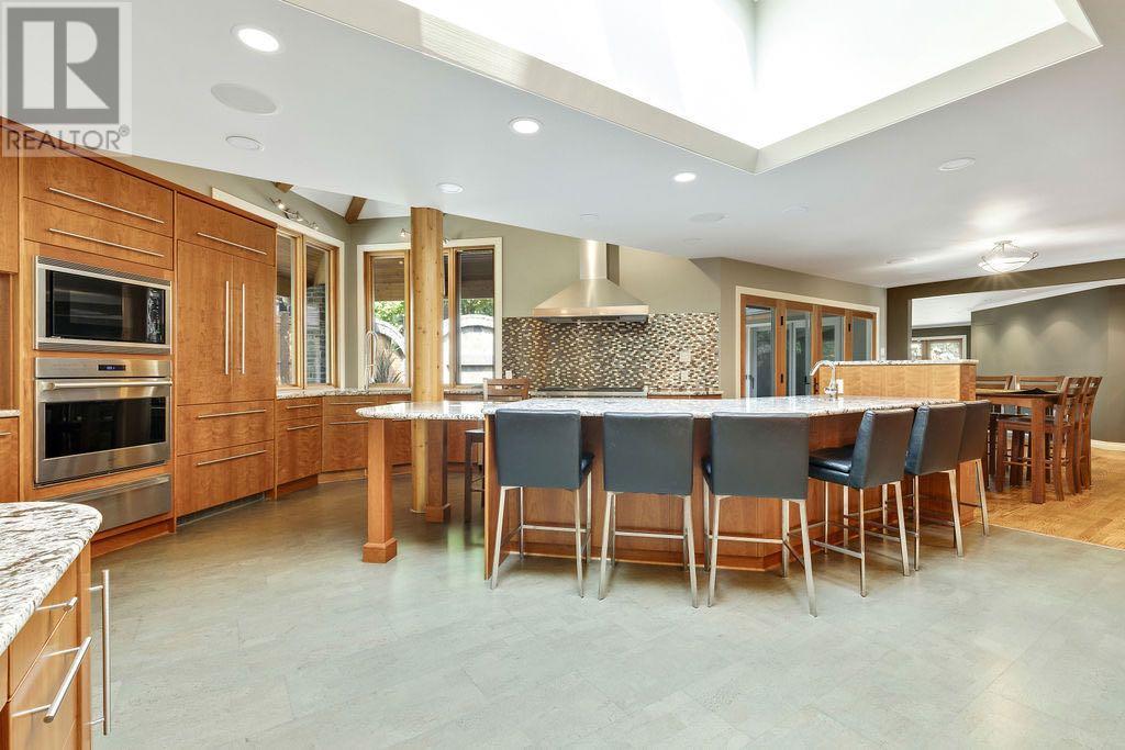 Single Family House 4 Level for Sale in  Eagle Ridge Drive SW Eagle Ridge Calgary 