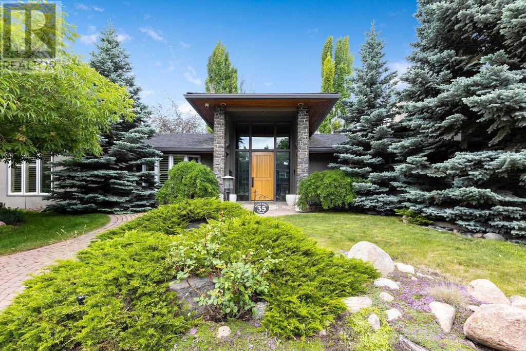 Single Family House 4 Level for Sale in  Eagle Ridge Drive SW Eagle Ridge Calgary 