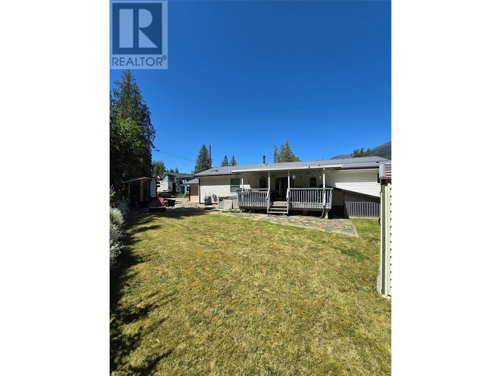Photo 37 of 8758 Holding Road Unit 14, Adams Lake BC