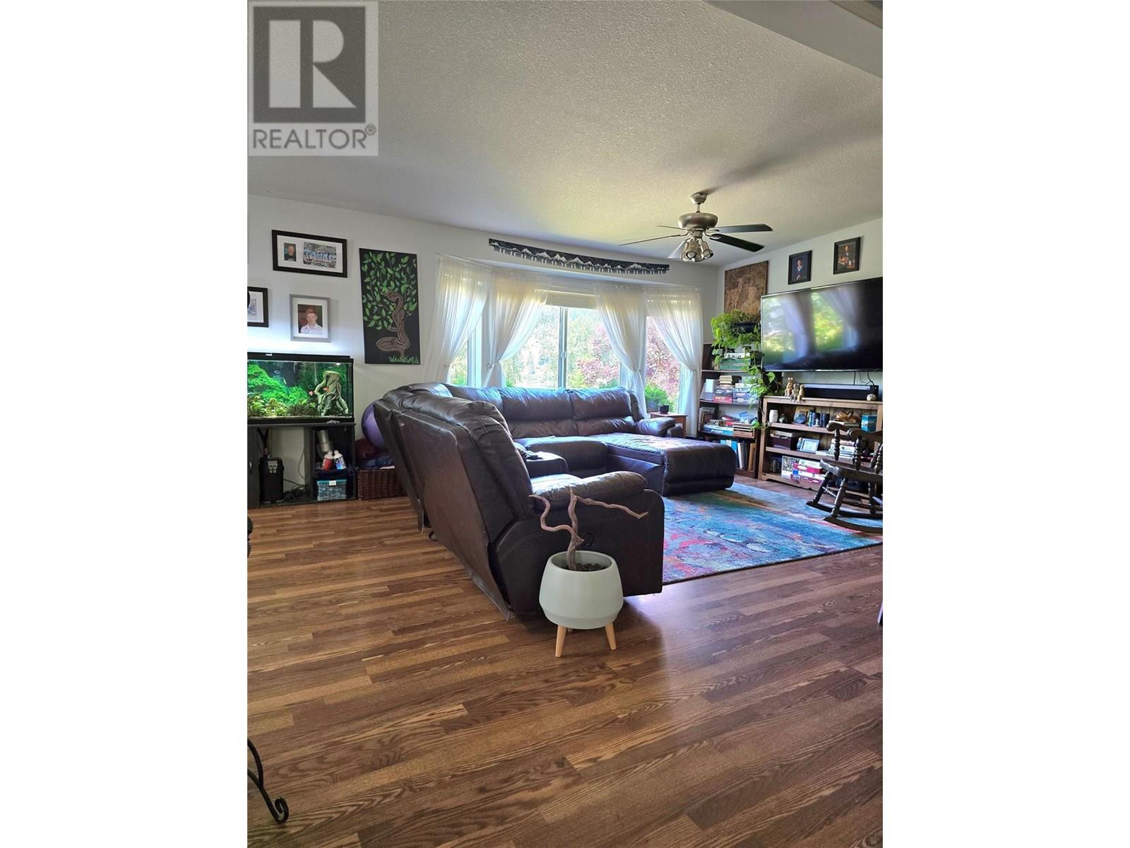 Photo 11 of 8758 Holding Road Unit 14, Adams Lake BC