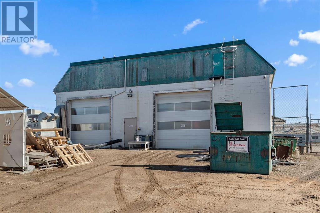 Photo 6 of 4948 54th Avenue, Red Deer AB