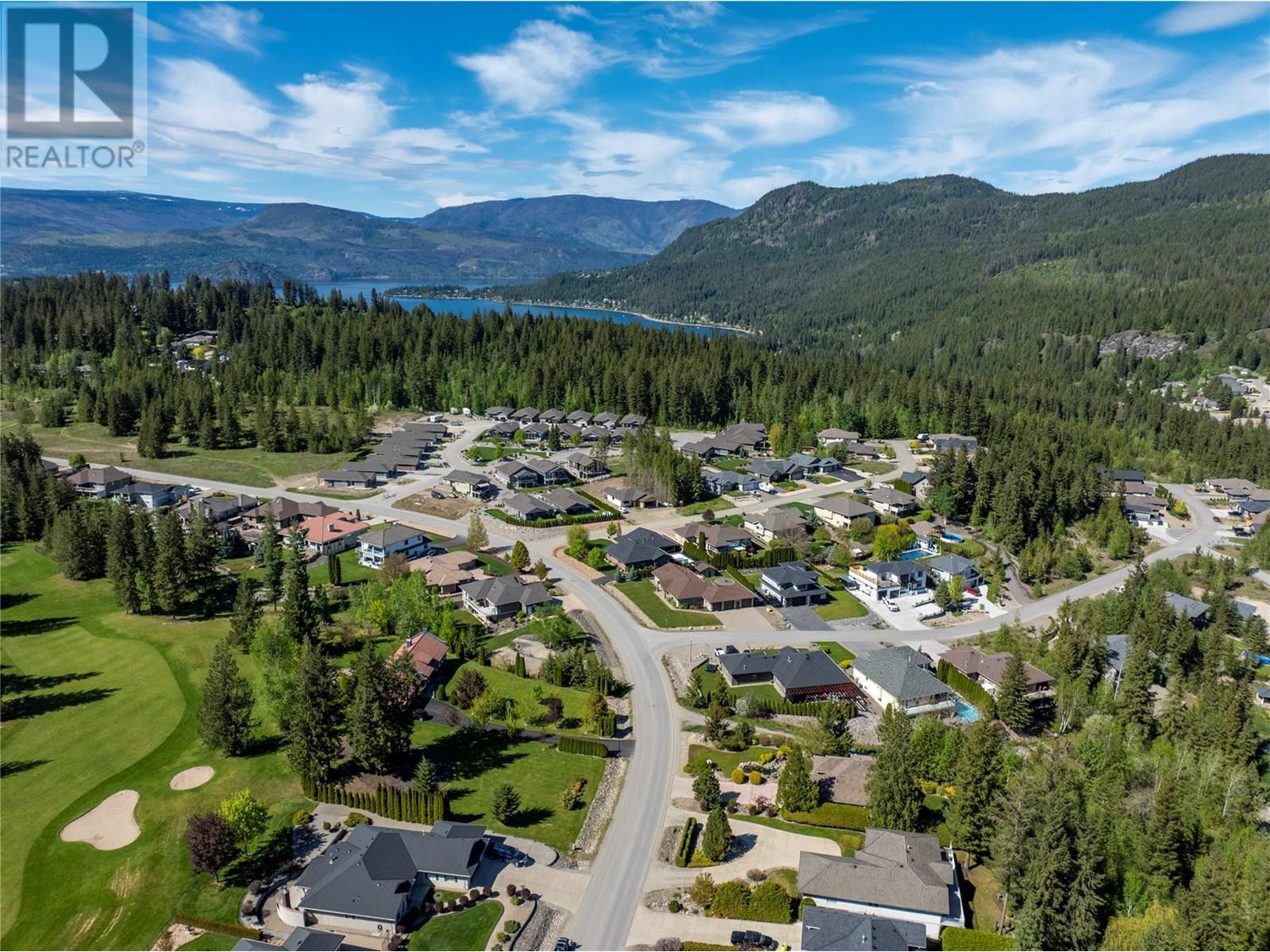 Photo 27 of 2729 Golf Course Drive, Blind Bay BC
