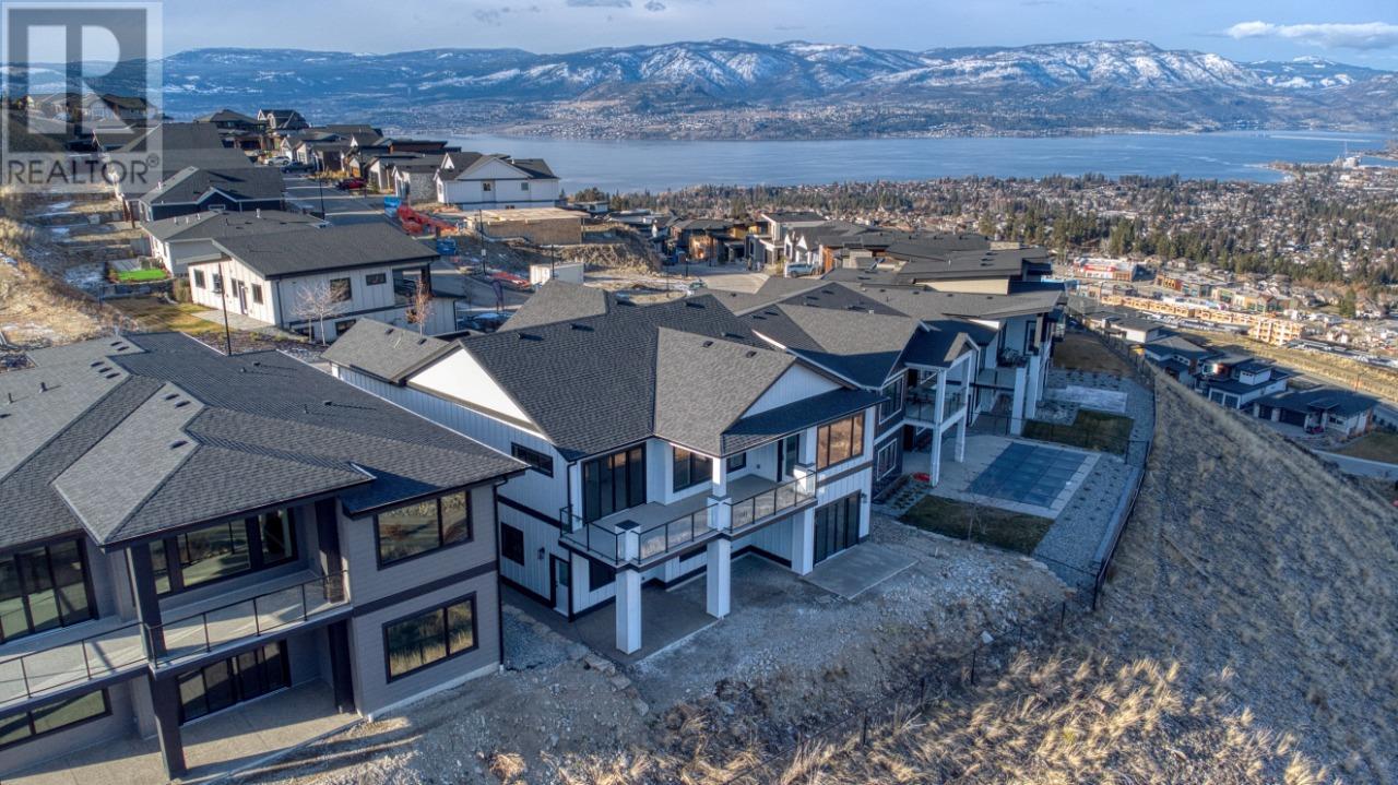 Photo 43 of 1066 Emslie Street, Kelowna BC