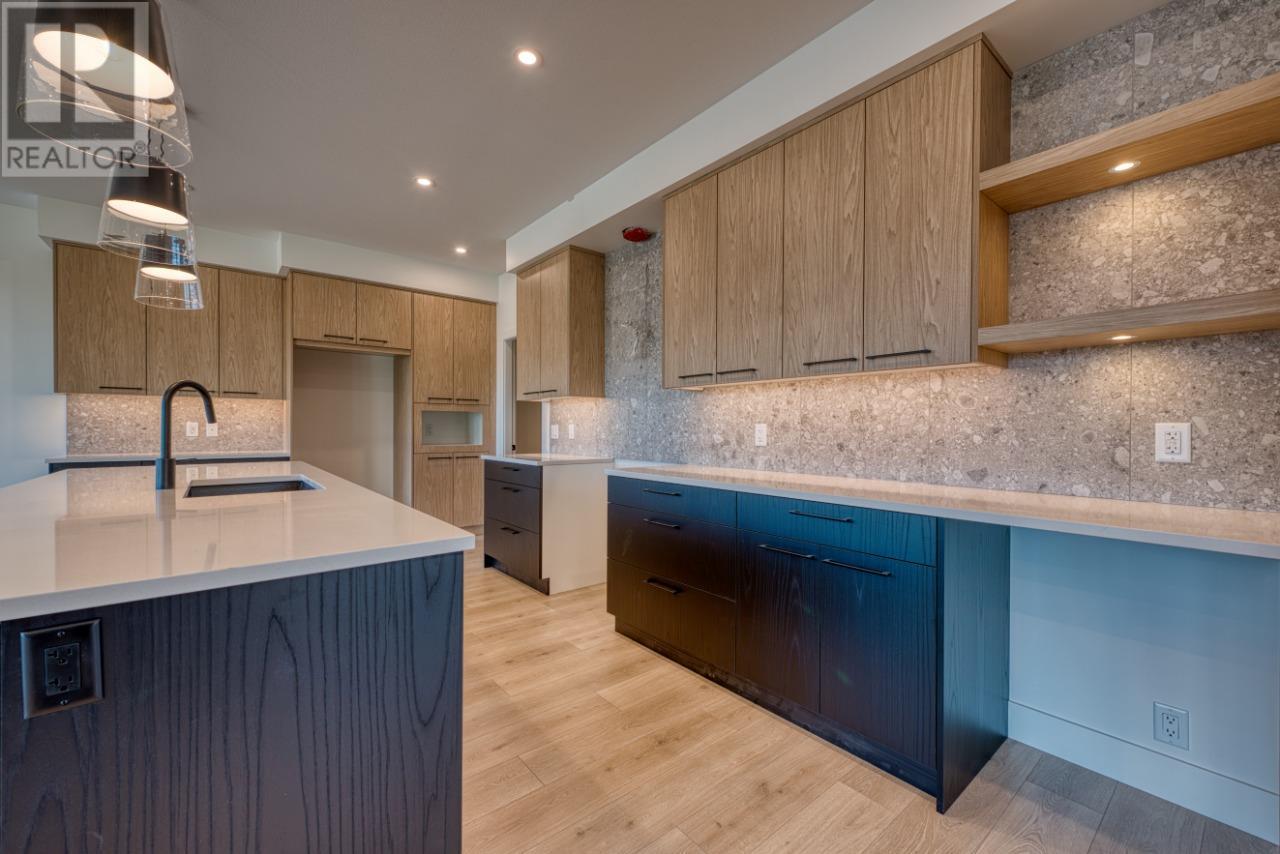 Photo 48 of 1066 Emslie Street, Kelowna BC