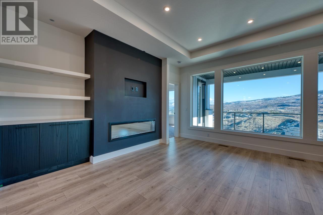 Photo 45 of 1066 Emslie Street, Kelowna BC