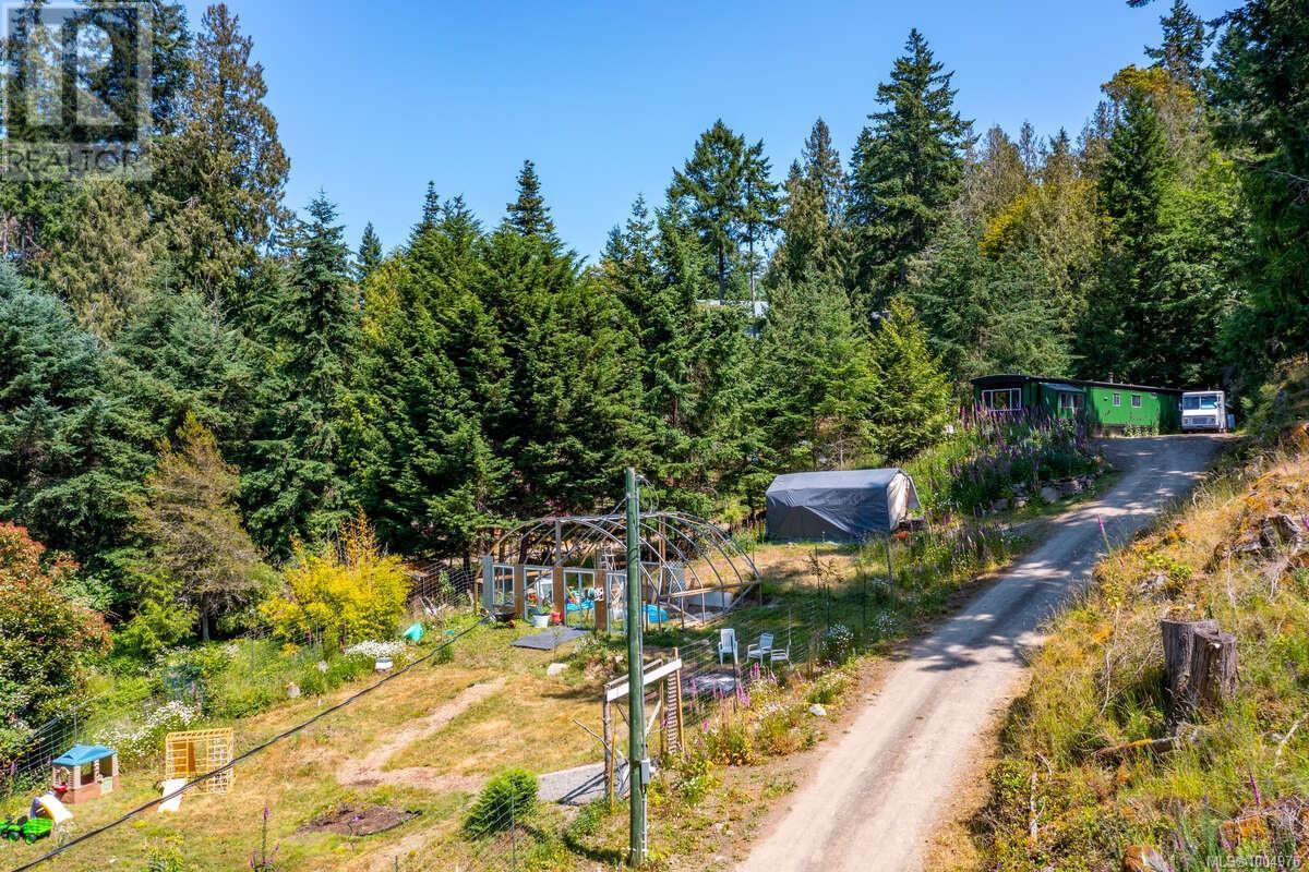 Photo 1 of 2620 Gunwhale Rd, Pender Island BC
