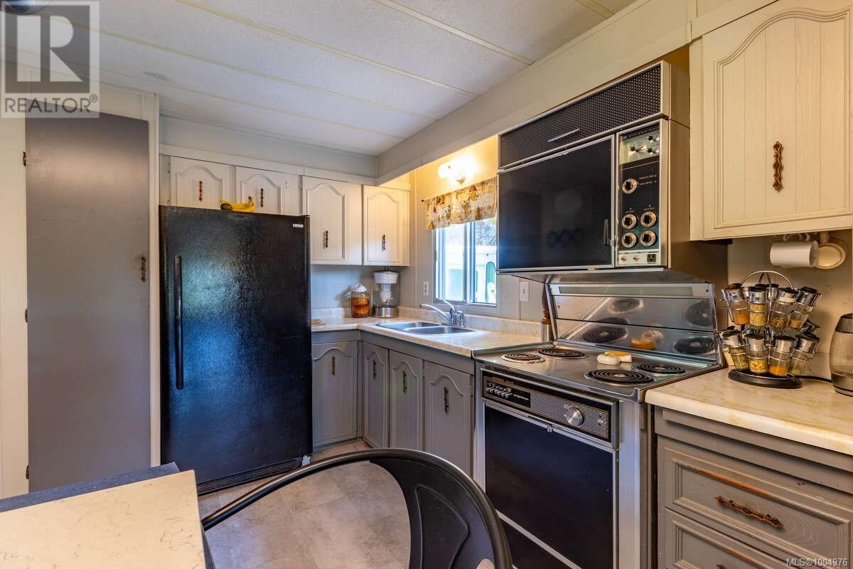 Photo 27 of 2620 Gunwhale Rd, Pender Island BC