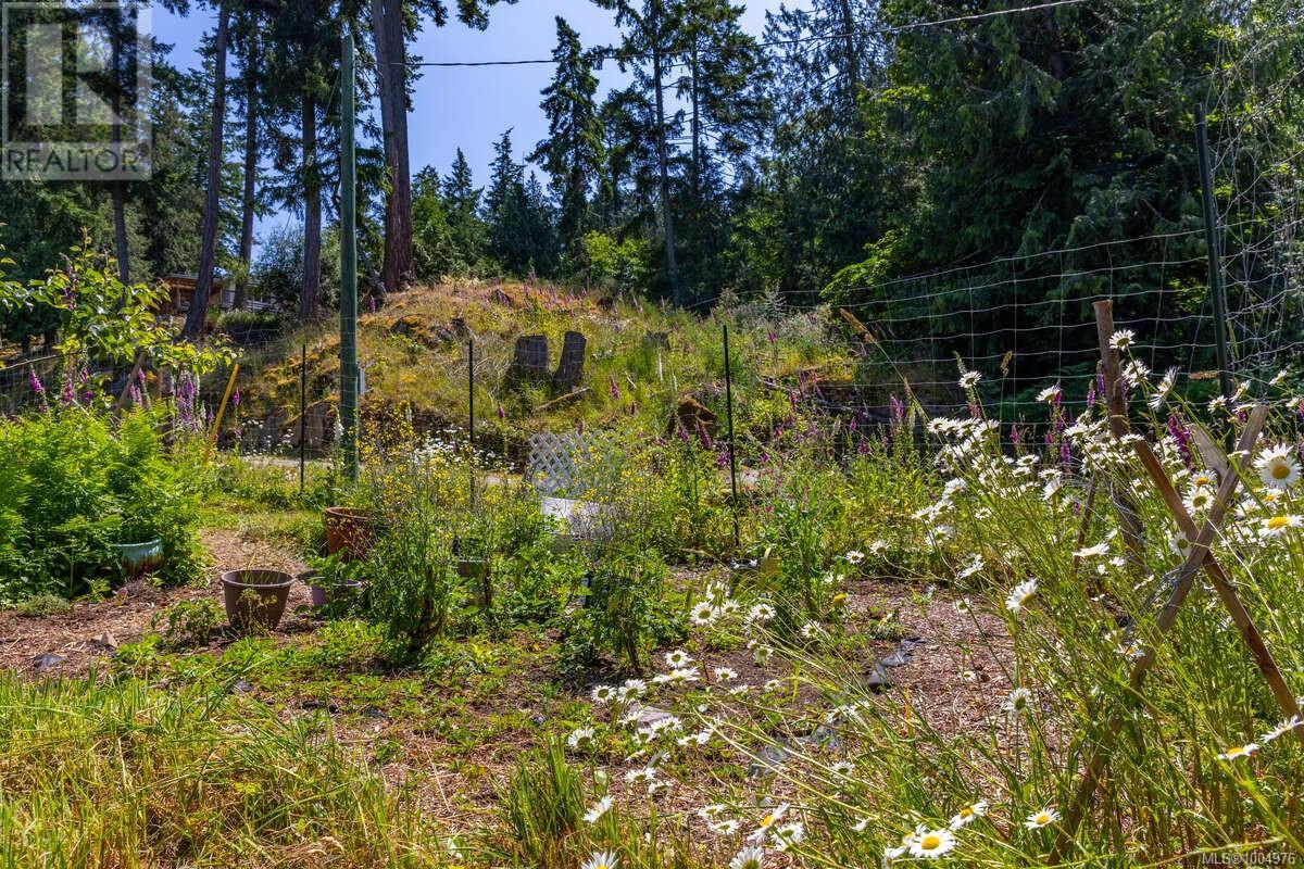 Photo 44 of 2620 Gunwhale Rd, Pender Island BC