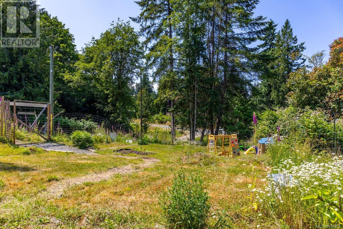 Photo 47 of 2620 Gunwhale Rd, Pender Island BC