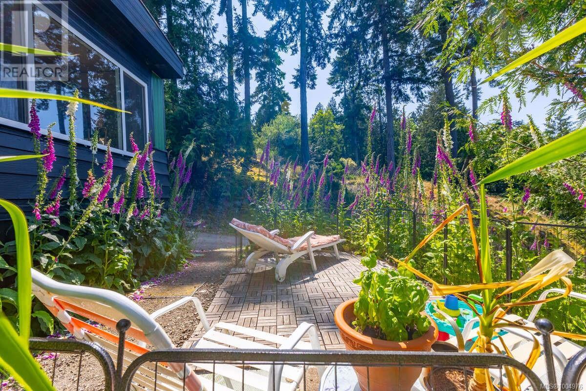 Photo 53 of 2620 Gunwhale Rd, Pender Island BC