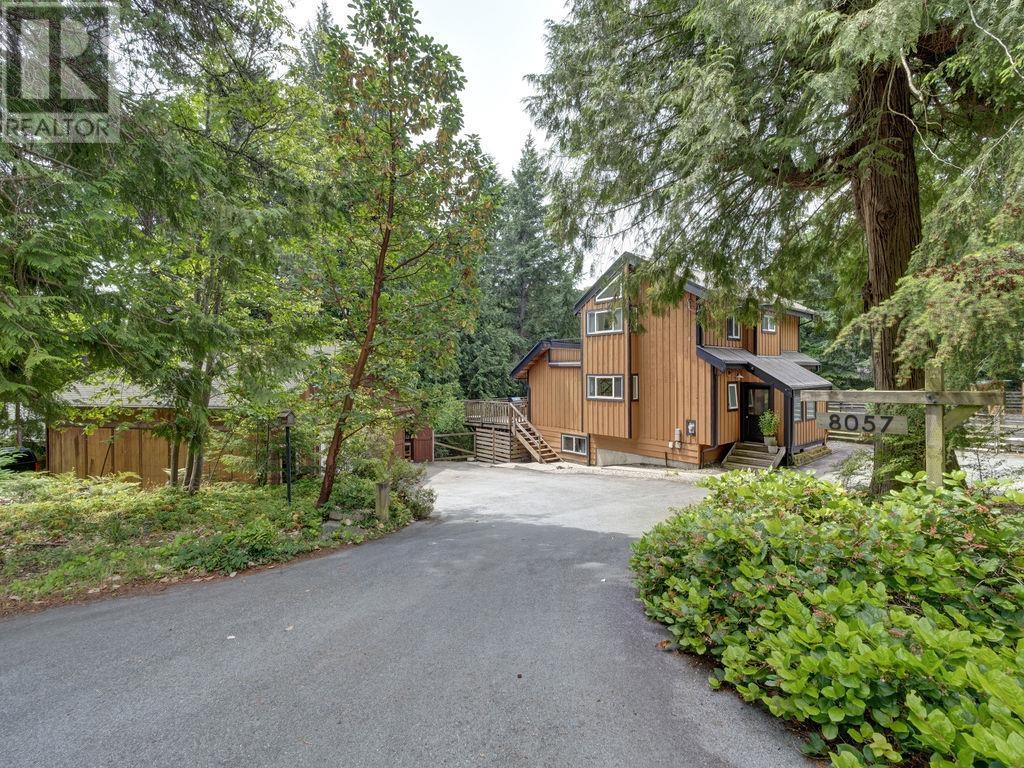 8057 COOPER ROAD, Halfmoon Bay