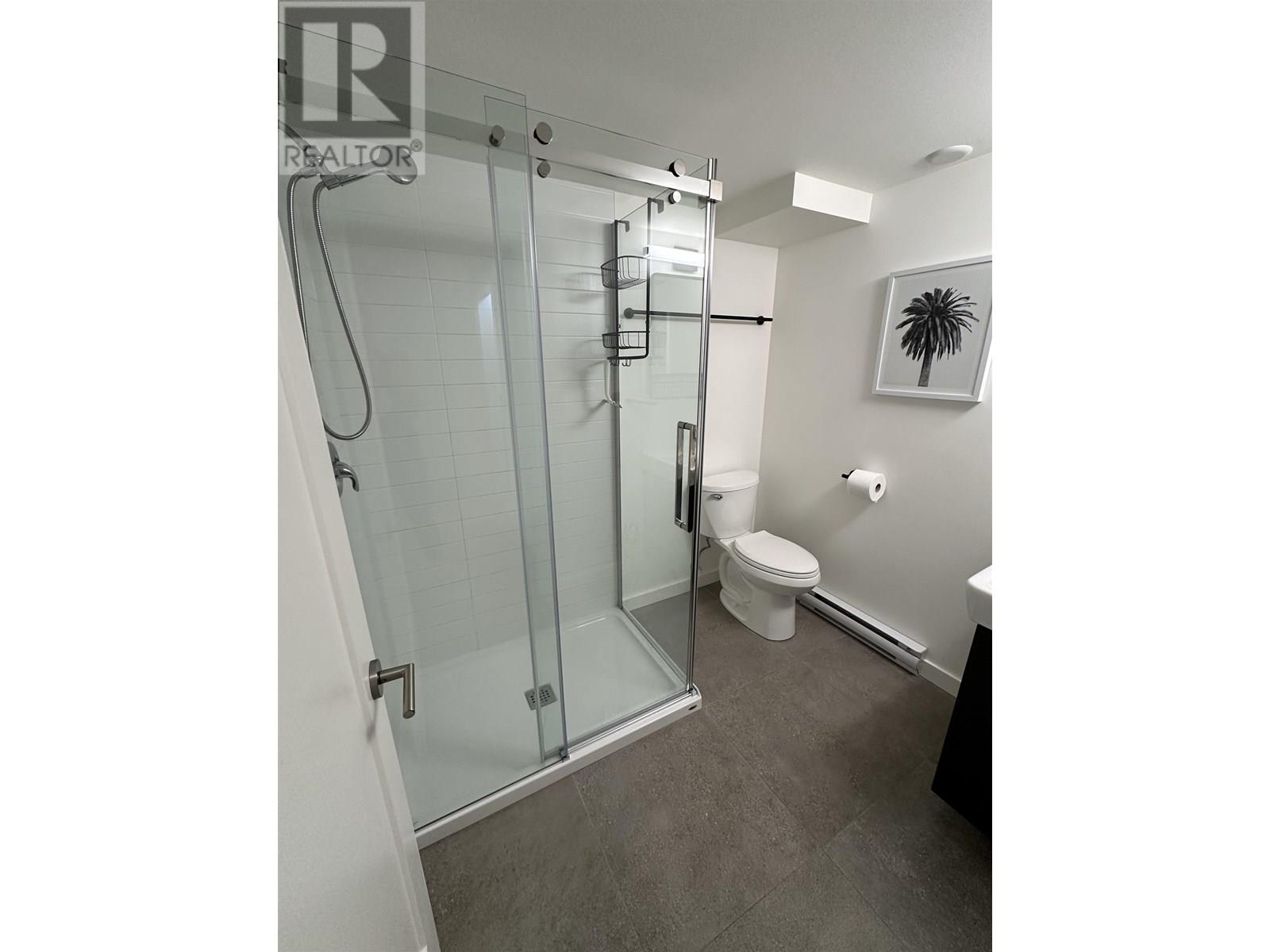 8057 COOPER ROAD, Halfmoon Bay