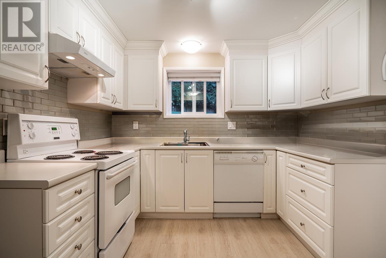 1358 E 14TH STREET, North Vancouver