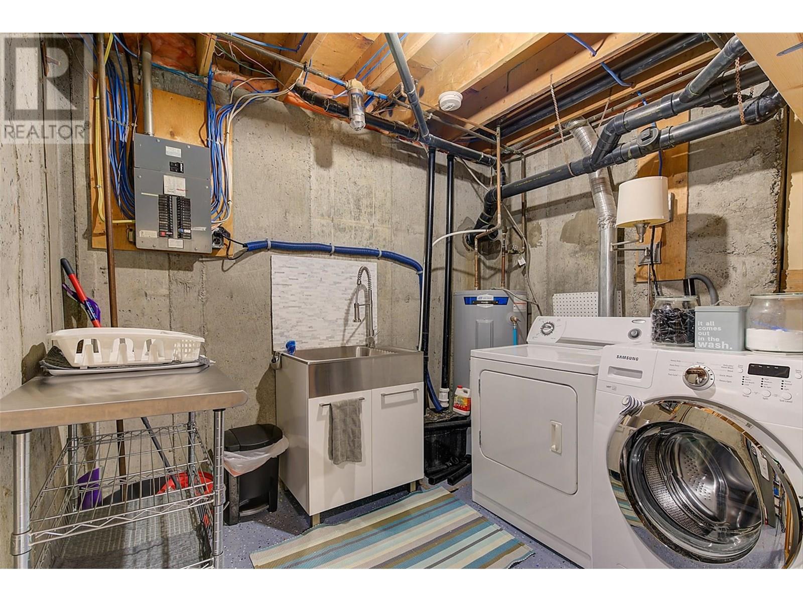 #205 315 PRIMROSE ROAD - Image 35