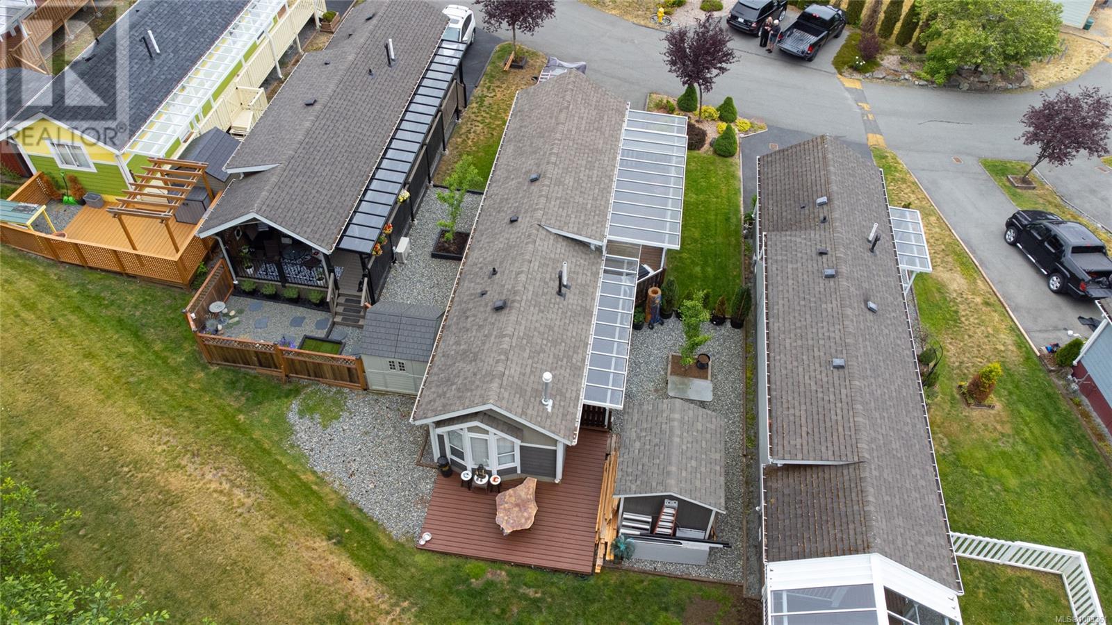 #158 3042 RIVER RD - 26