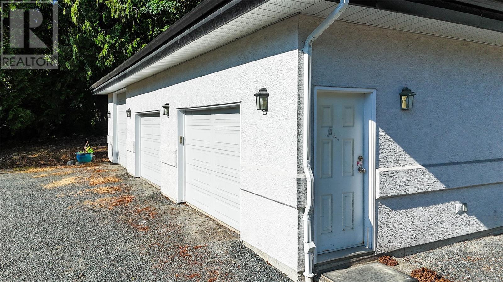 740 Windover Terr, Metchosin