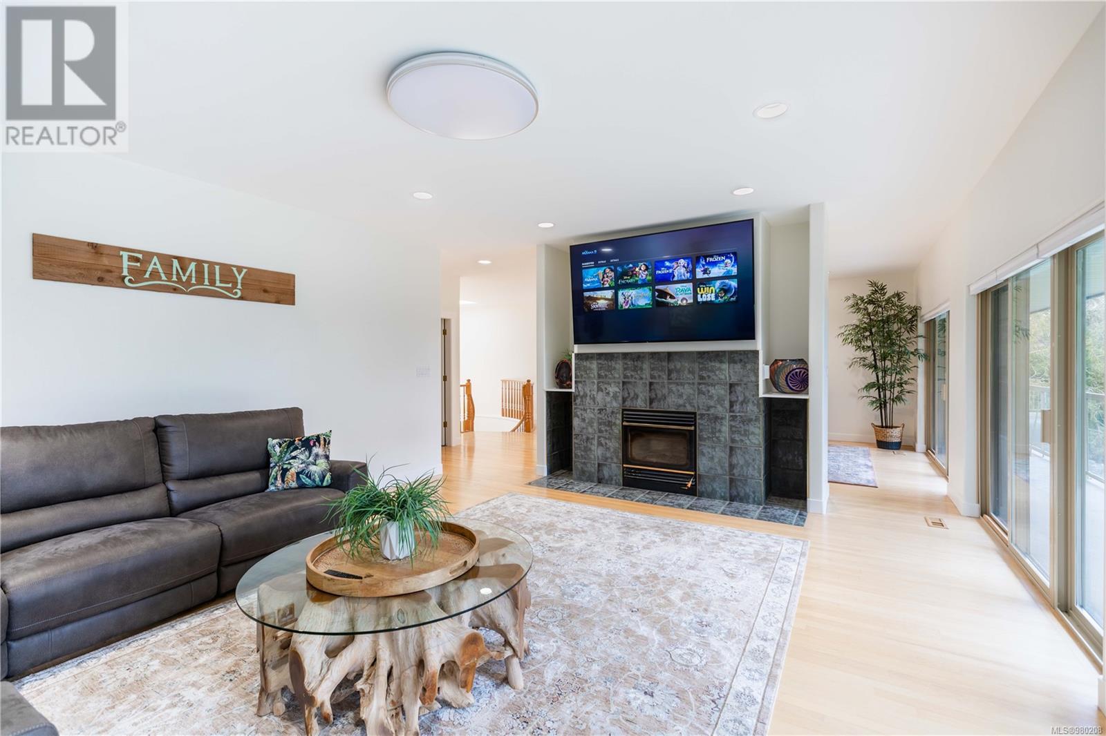 740 Windover Terr, Metchosin