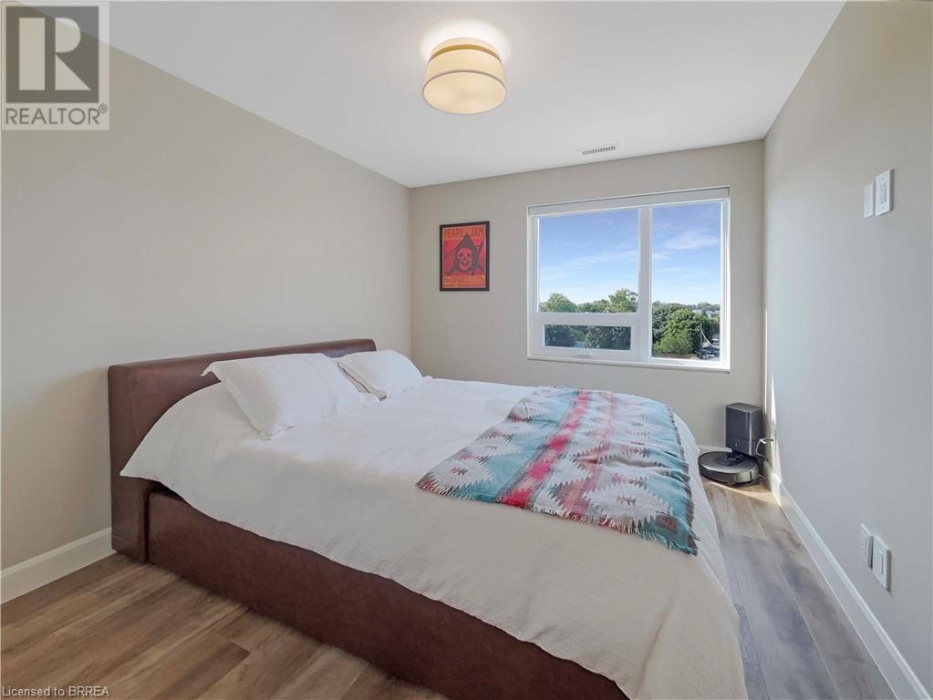 Photo 1 of 34 Norman Street Unit 407, Brantford ON