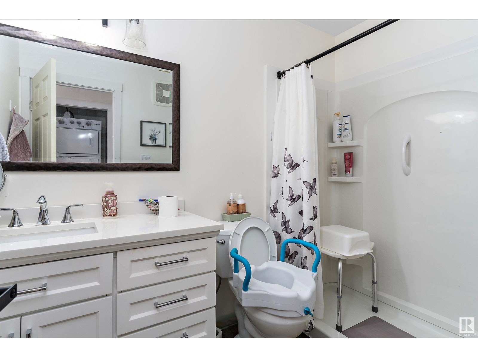 Photo 47 of 10765 65 St Nw, Edmonton AB