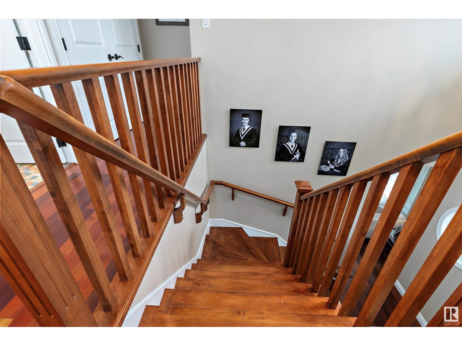 Photo 19 of 10765 65 St Nw, Edmonton AB