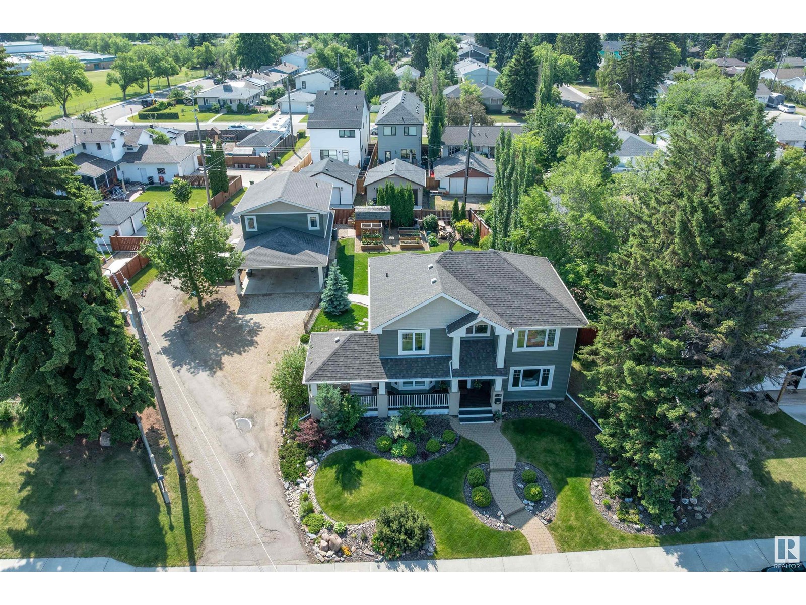 Photo 56 of 10765 65 St Nw, Edmonton AB