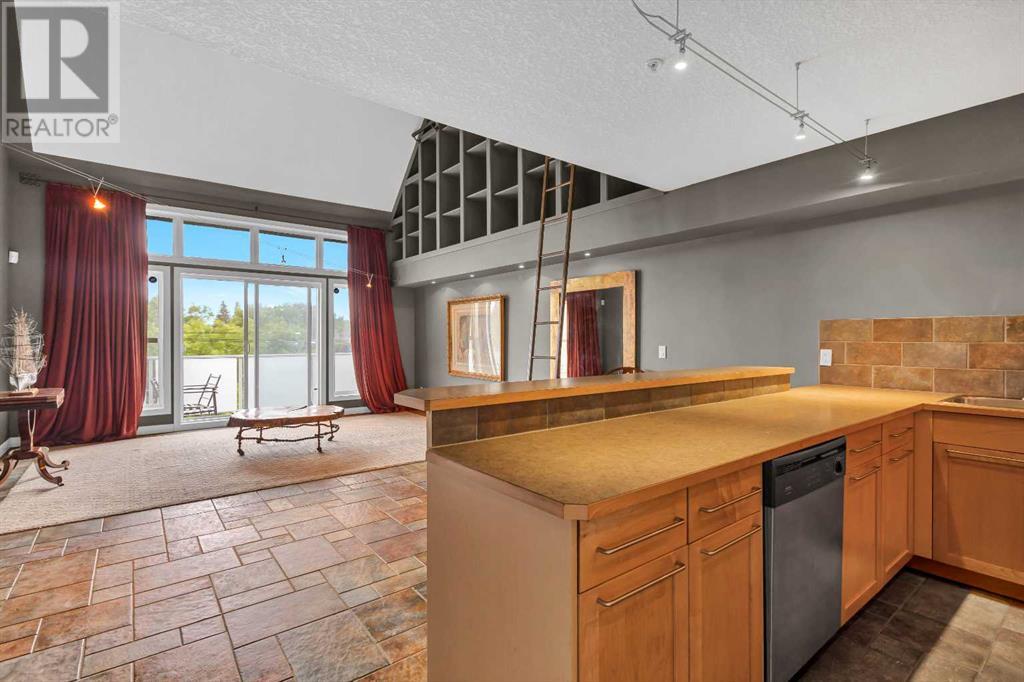 206, 1505 27 Avenue SW Photo 3 - Calgary Real Estate