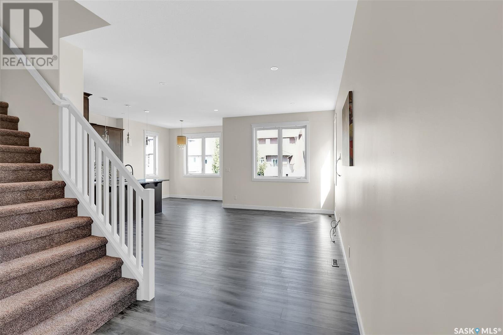 Photo 8 of 4830 Green Apple Drive, Regina SK