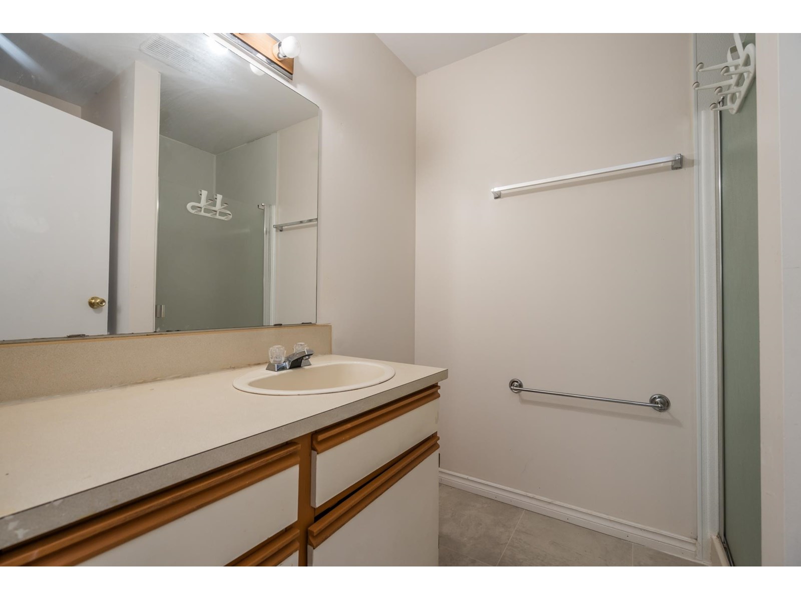 Photo 20 of 14116 88 Avenue, Surrey BC