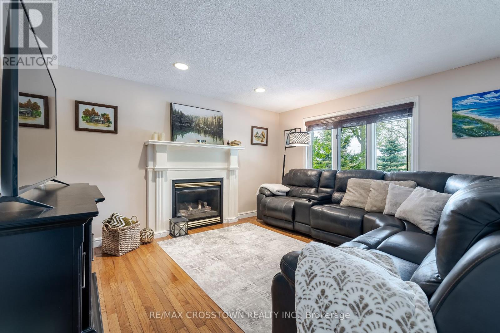 Single Family House for Sale in  NUGENT COURT Barrie (Northwest) 