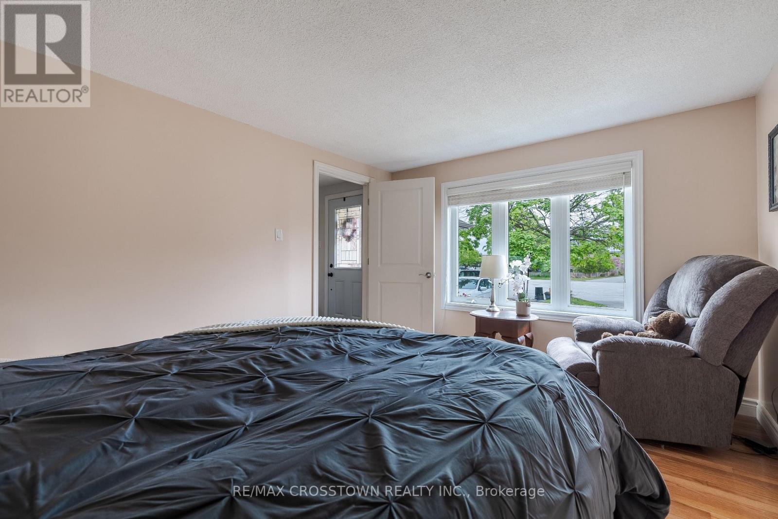Single Family House for Sale in  NUGENT COURT Barrie (Northwest) 