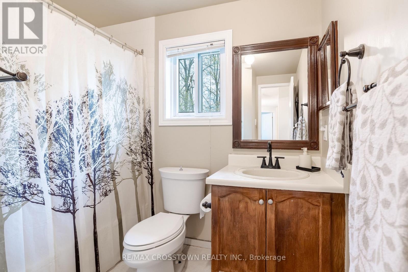 Single Family House for Sale in  NUGENT COURT Barrie (Northwest) 
