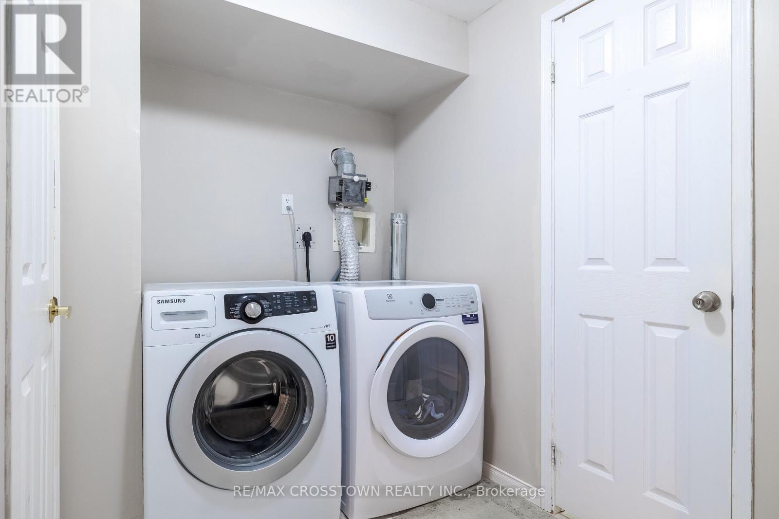 Single Family House for Sale in  NUGENT COURT Barrie (Northwest) 