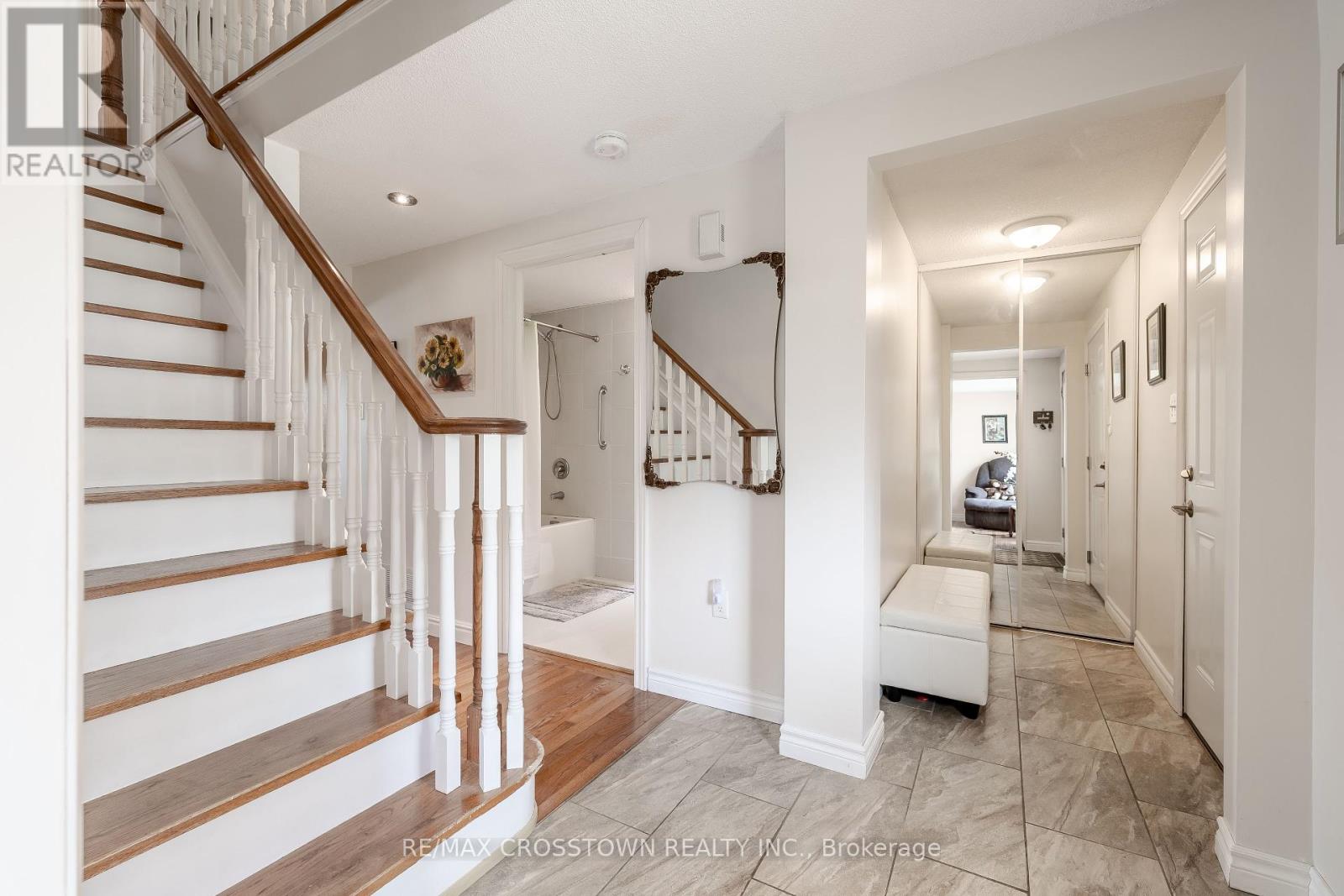 Single Family House for Sale in  NUGENT COURT Barrie (Northwest) 