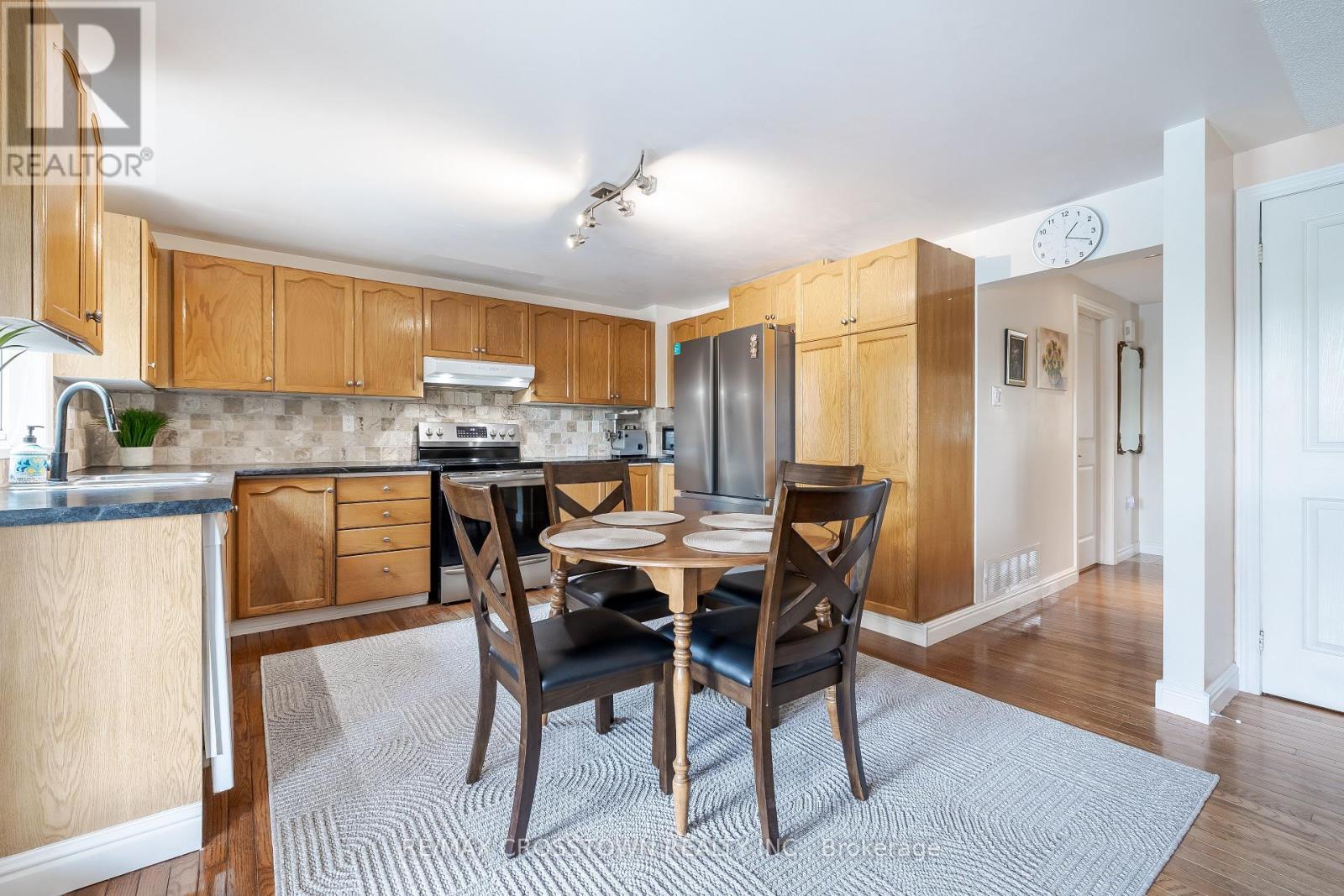 Single Family House for Sale in  NUGENT COURT Barrie (Northwest) 