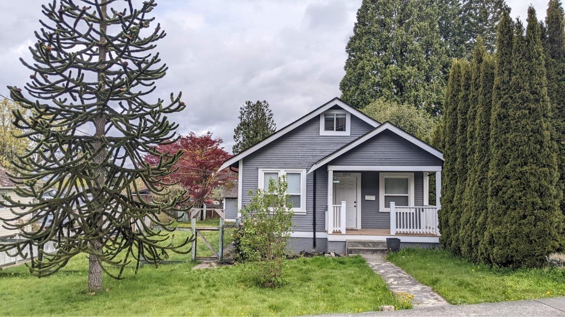 Photo 1 of 33913 Pine Street, Abbotsford BC