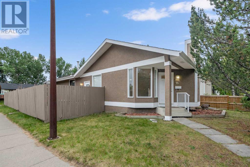 Single Family House Bungalow for Sale in  Woodglen Close SW Woodbine Calgary 