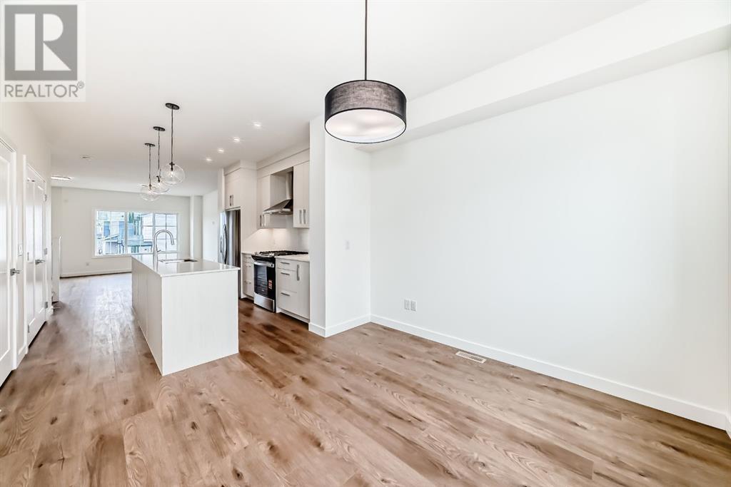 430 Carringvue Grove NW, Calgary, Alberta