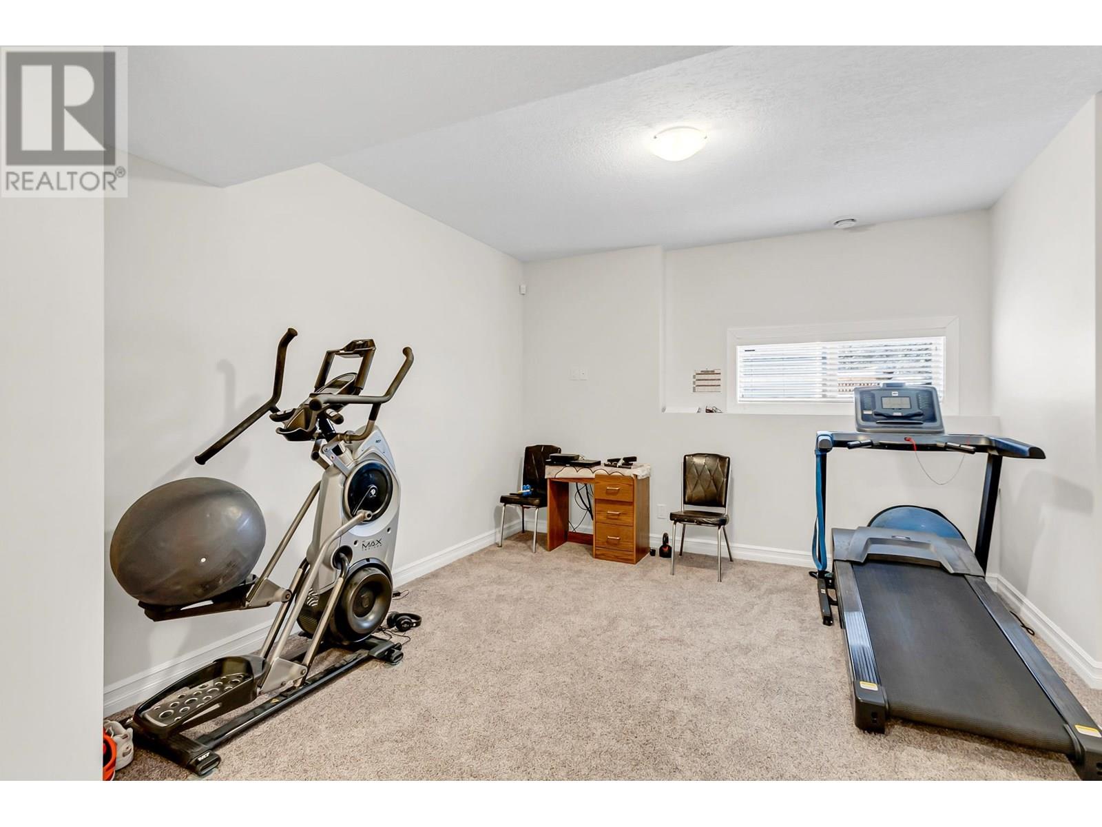 Photo 21 of 3228 Parkview Crescent, Prince George BC