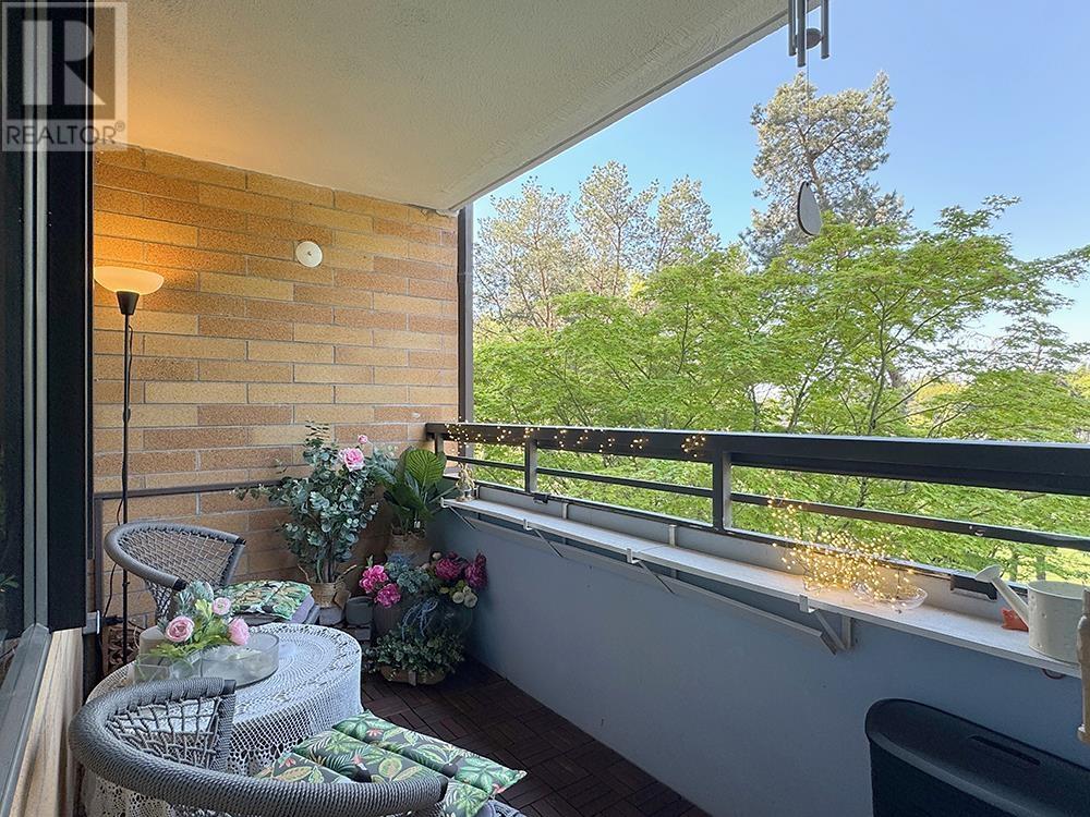 Photo 1 of 405 6611 Minoru Boulevard, Richmond BC