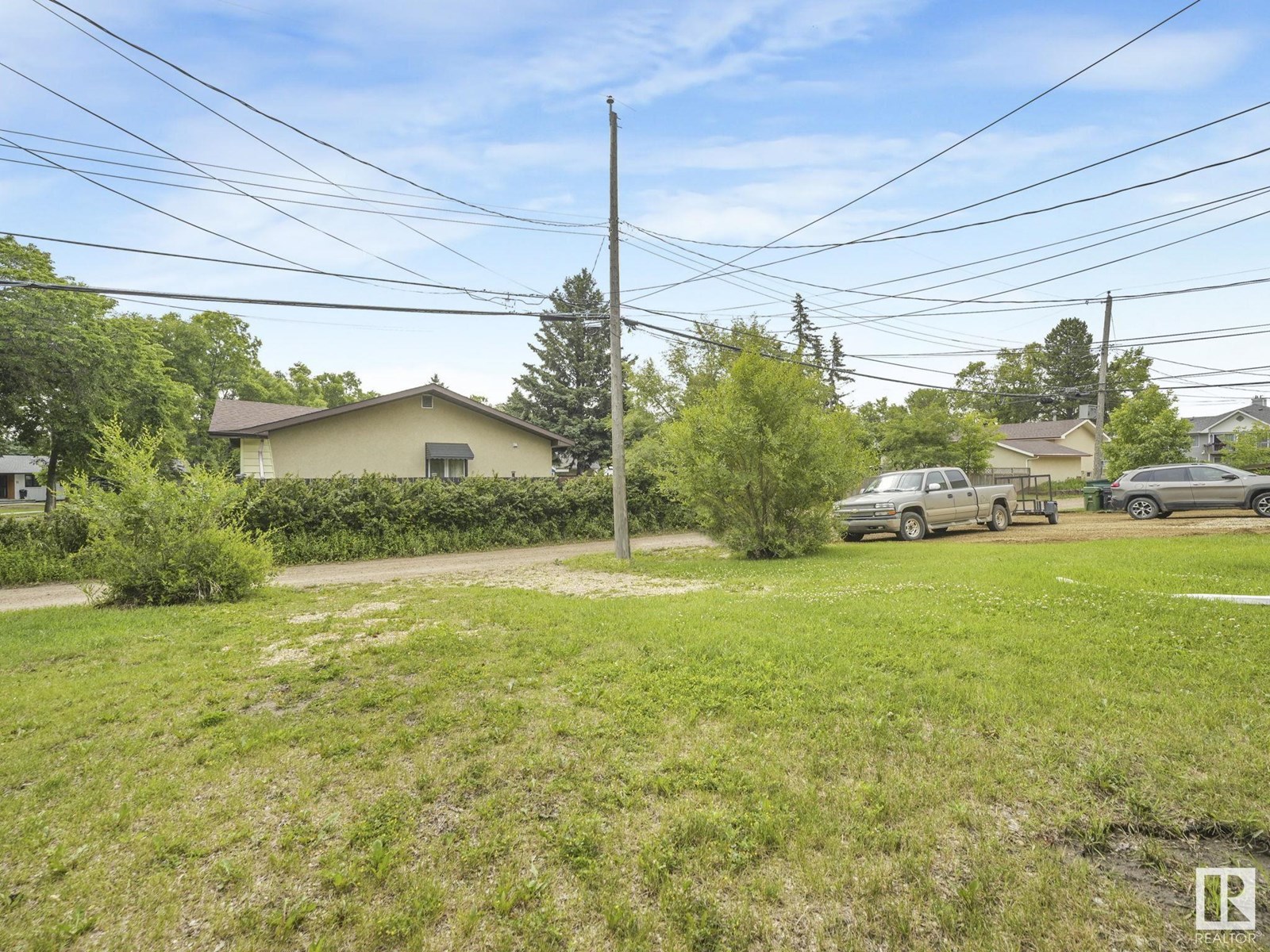 Photo 50 of 35 Grand Dr, Camrose AB