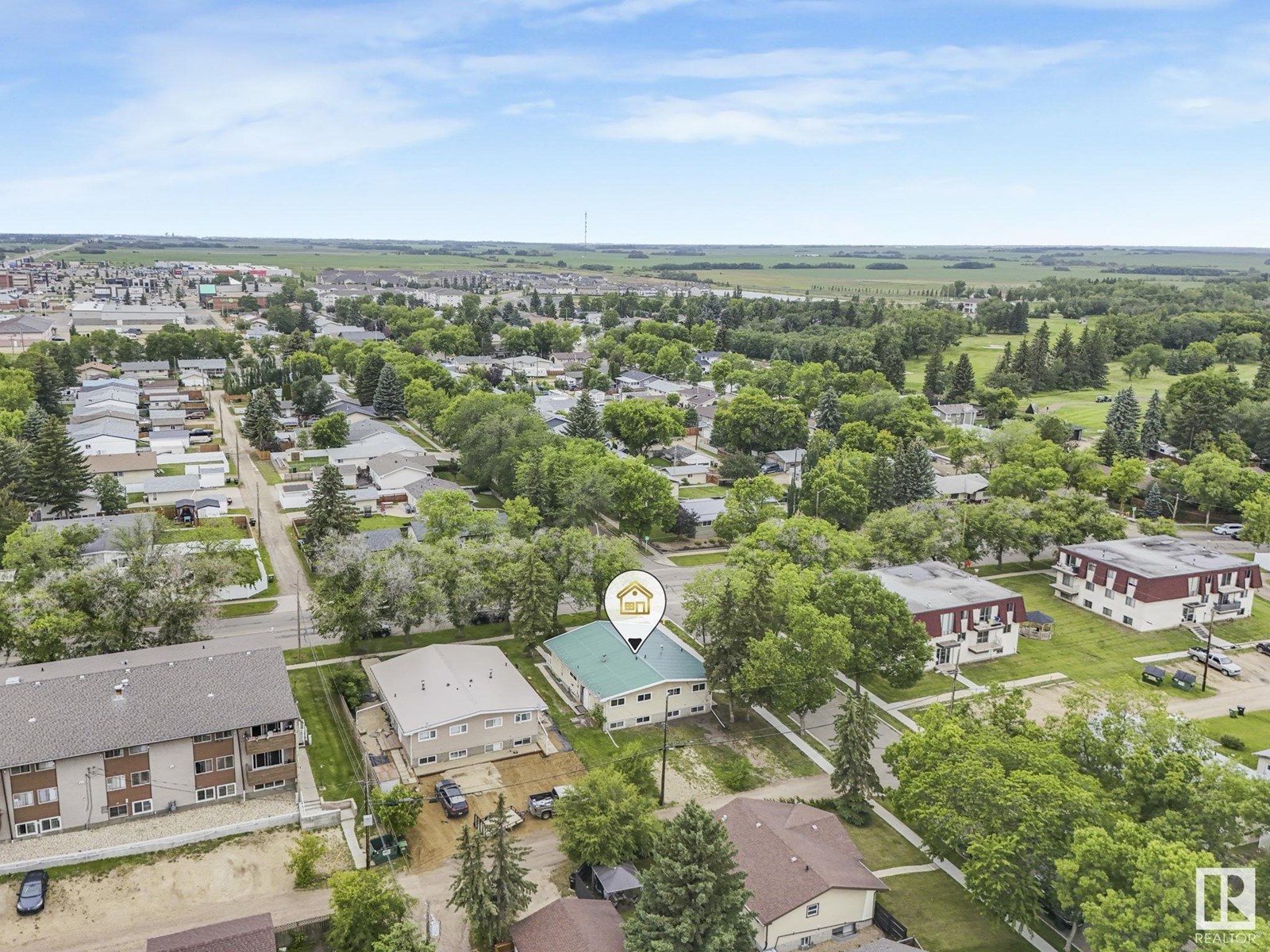 Photo 57 of 35 Grand Dr, Camrose AB