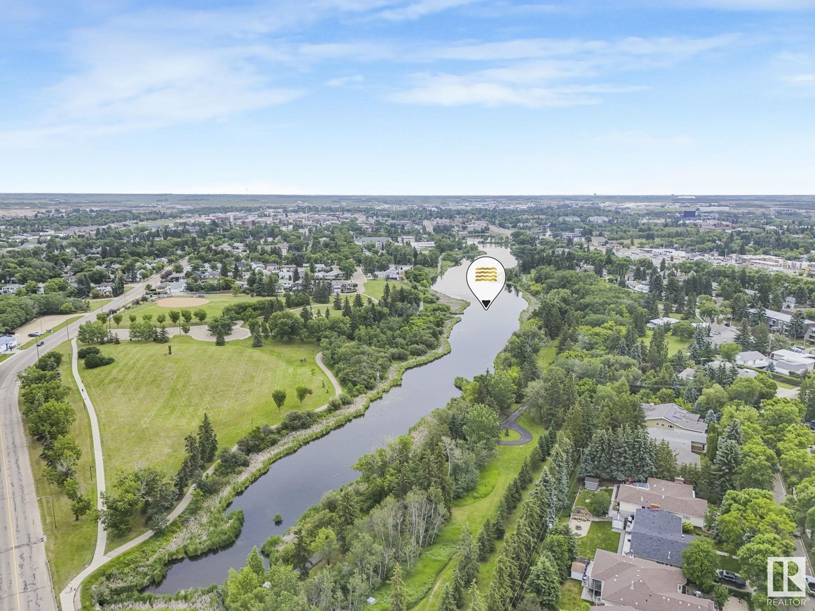 Photo 69 of 35 Grand Dr, Camrose AB