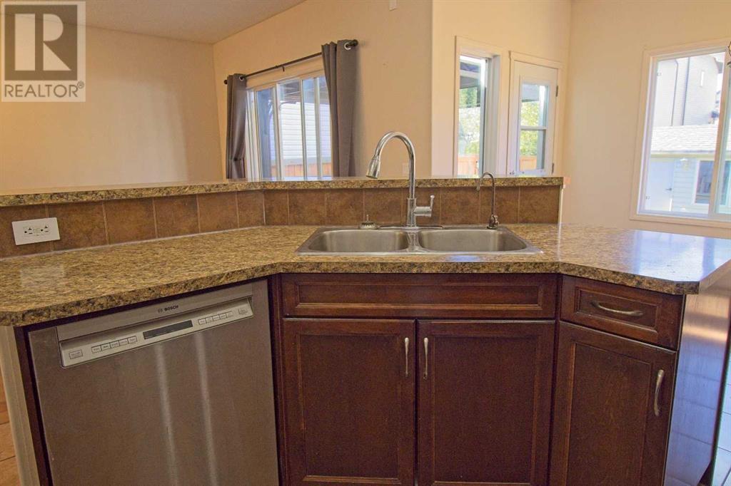 Single Family House for Sale in  Bridlerange Place SW Bridlewood Calgary 