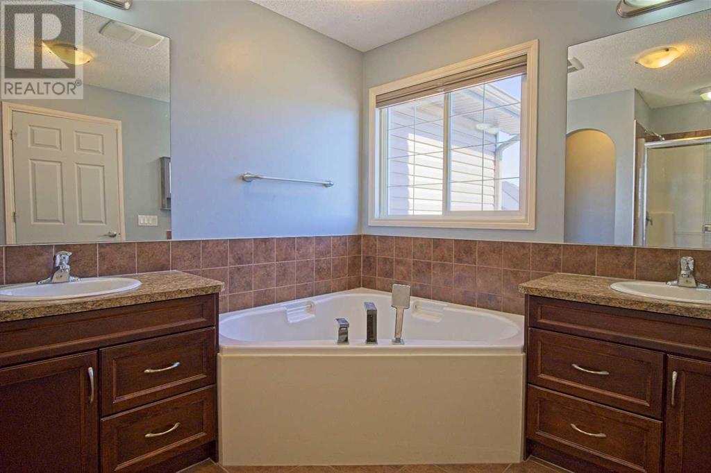 Single Family House for Sale in  Bridlerange Place SW Bridlewood Calgary 