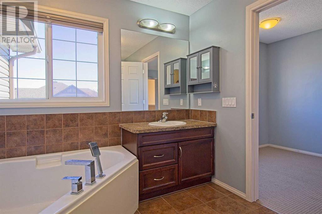 Single Family House for Sale in  Bridlerange Place SW Bridlewood Calgary 