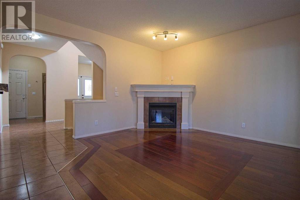 Single Family House for Sale in  Bridlerange Place SW Bridlewood Calgary 
