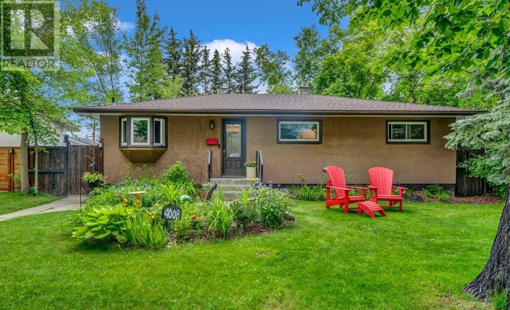 Single Family House Bungalow for Sale in   Avenue SW Wildwood Calgary 