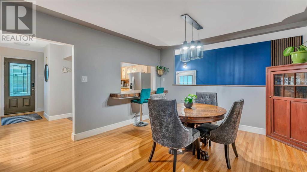 Single Family House Bungalow for Sale in   Avenue SW Wildwood Calgary 